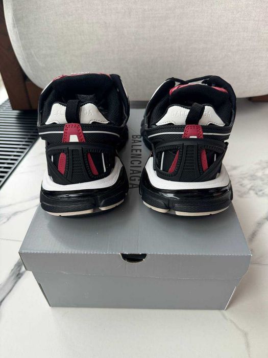 Кроссовки Balenciaga Track 2.0 Black Red 36-45 Новинка Осени 2025! Топ