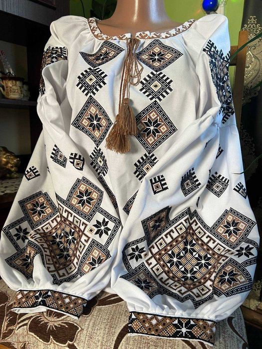 Класні Жіночі Вишиванки