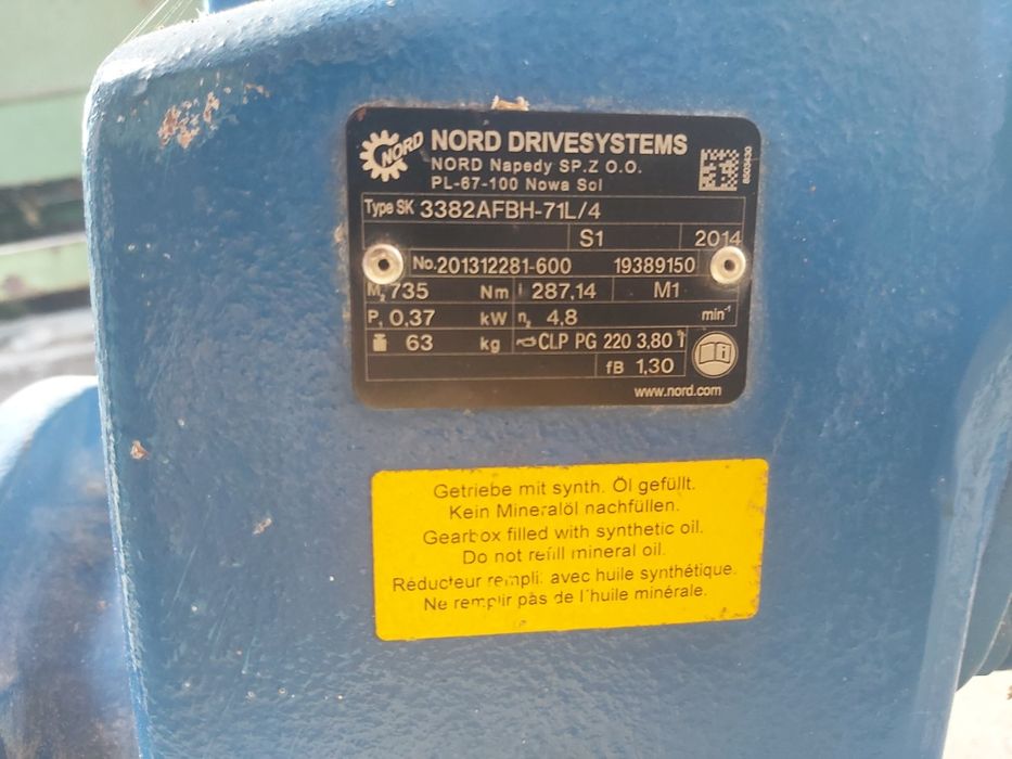 Przekładnia wraz z silnikiem