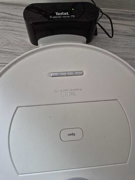 Odkurzacz automatyczny Tefal x-plorer 75