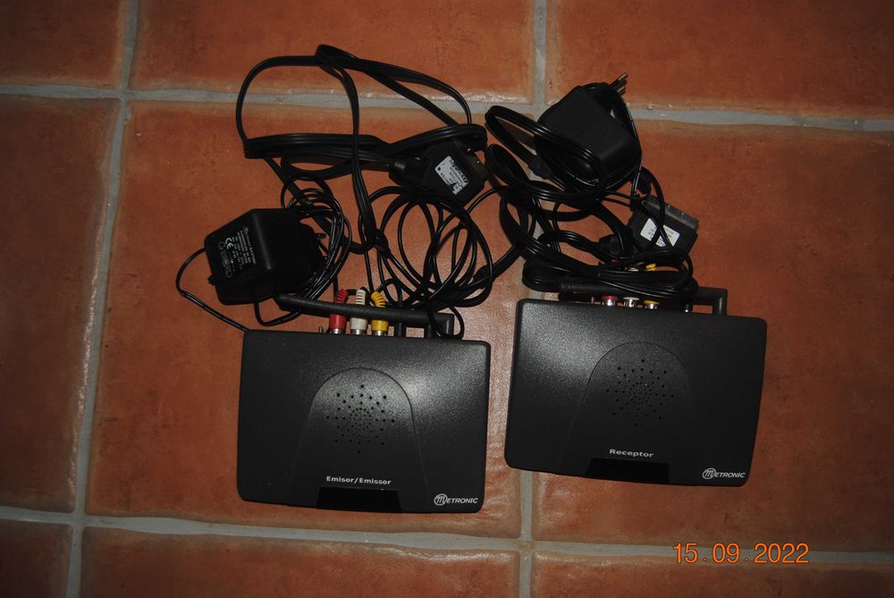 Television Signal Repeater64552292980355121