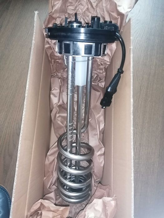 Czujnik poziomu AdBlue Iveco EuroCargo Trakker