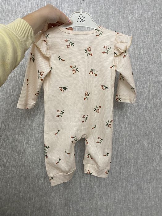 Продам  человечек ромбер  слип на девочку 3-6 месяца