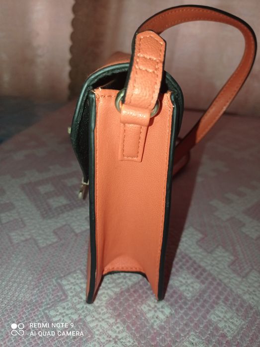 Продам жіночу сумку