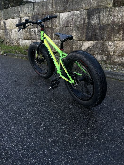 Bicicleta Fat Bike BERG Big Blast 2.0 – Rodas largas 20x4.0