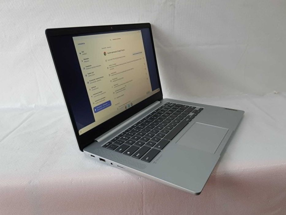 Laptop Chromebook Lenovo IP SLIM 3  14M868 8GB/128GB
