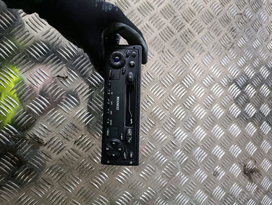 Radio Renault Midlum Premium 5010415658