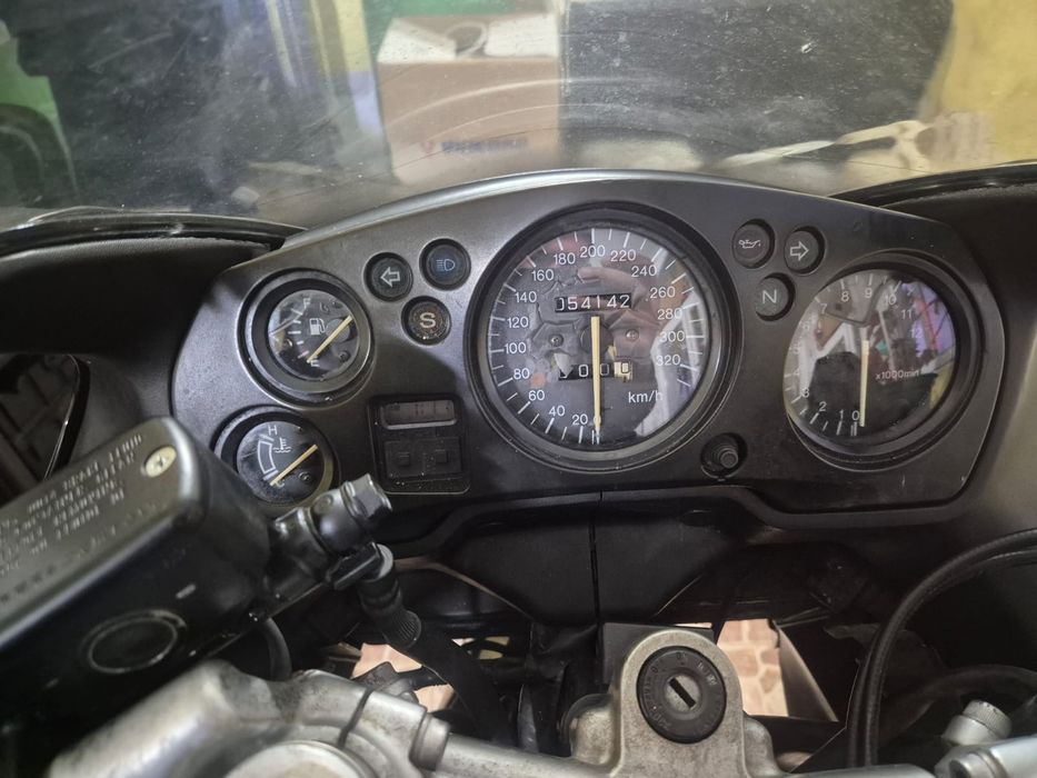 Cbr1100 xx vendo o troco