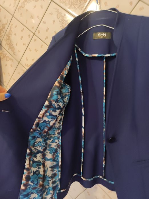 Жіночий костюм, піджак , 38 розмір