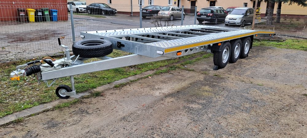 Wynajem Lawety 6,5m 3.5t DMC Holowanie pojazdów Laweta bus najazd auto