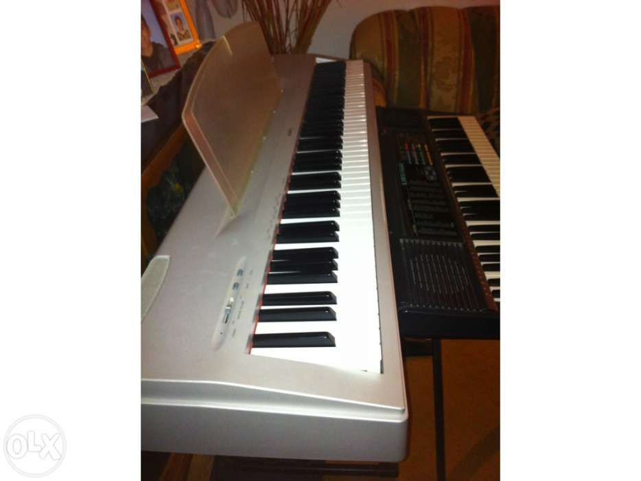 Yamaha p60 Piano