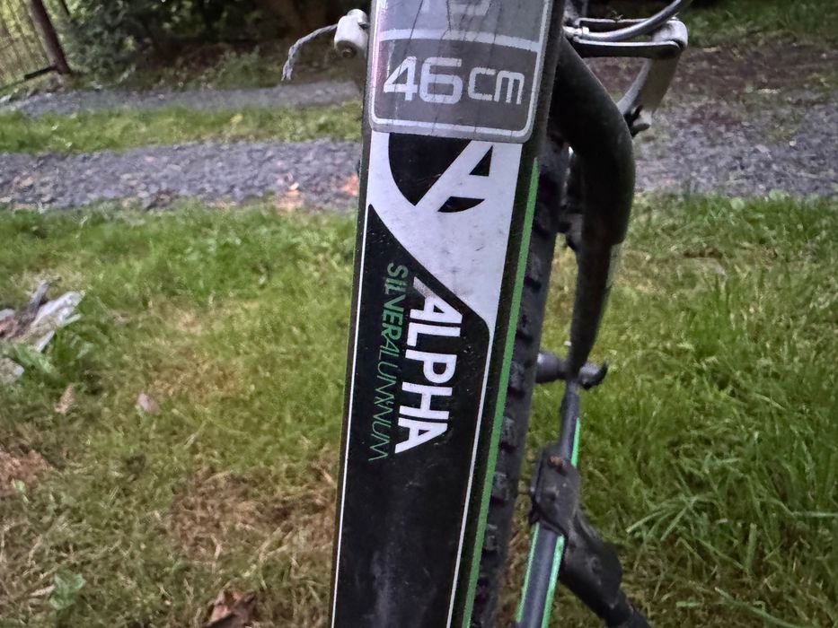 Rower trek 3500 , 18"-46cm,