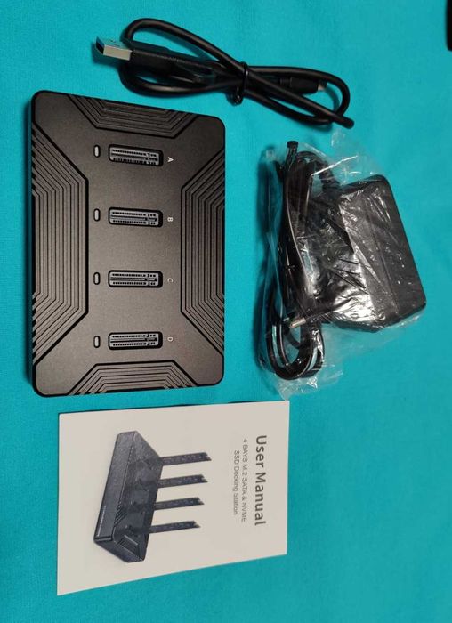 Blueendless 4-bay 32TB stacja dokująca do SSD M.2 NVMe+M.2 SATA Type-C