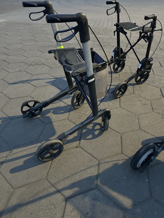 Chodzik inwalidzki czterokolowy