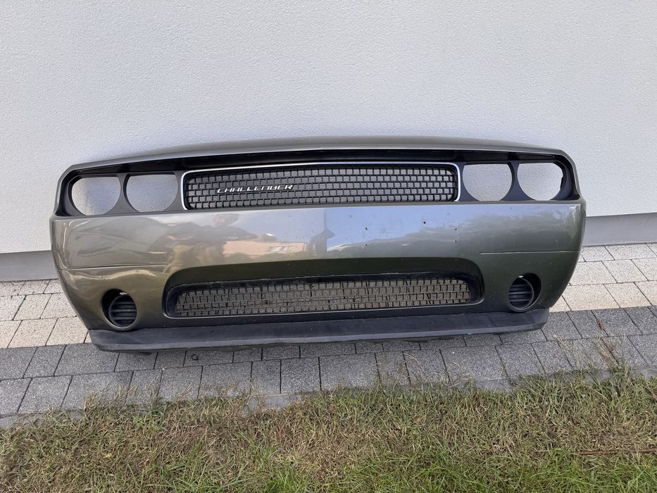 Zderzak dodge challenger