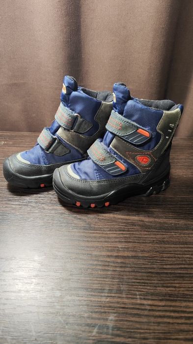 Чобітки дитячі р 23