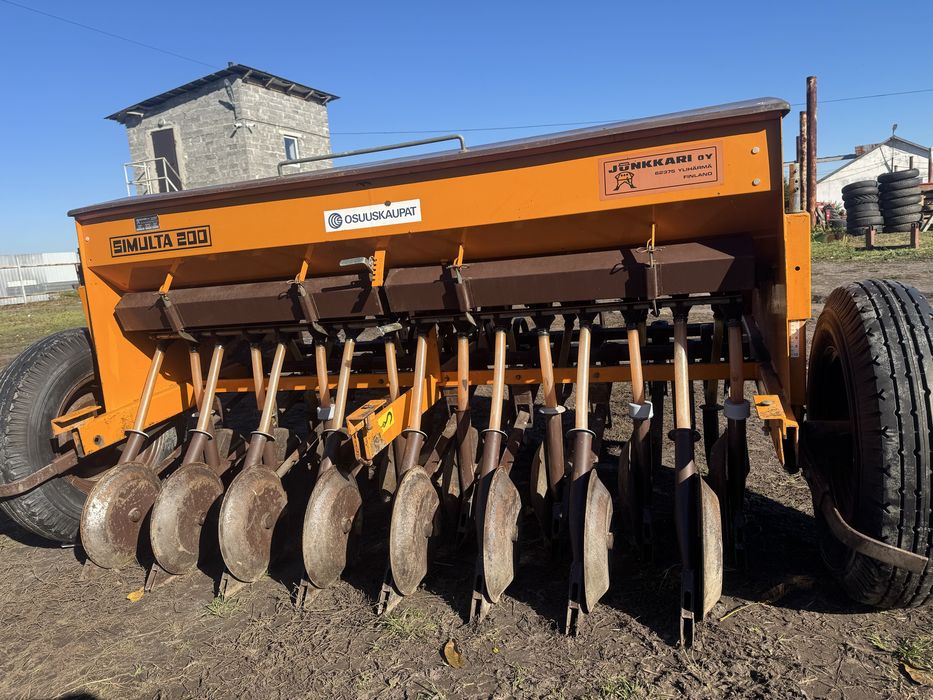 Сівалка Зернова навісна Дискова Сошнікова 2м SIMULTA JUNKKARI 200 (сз)