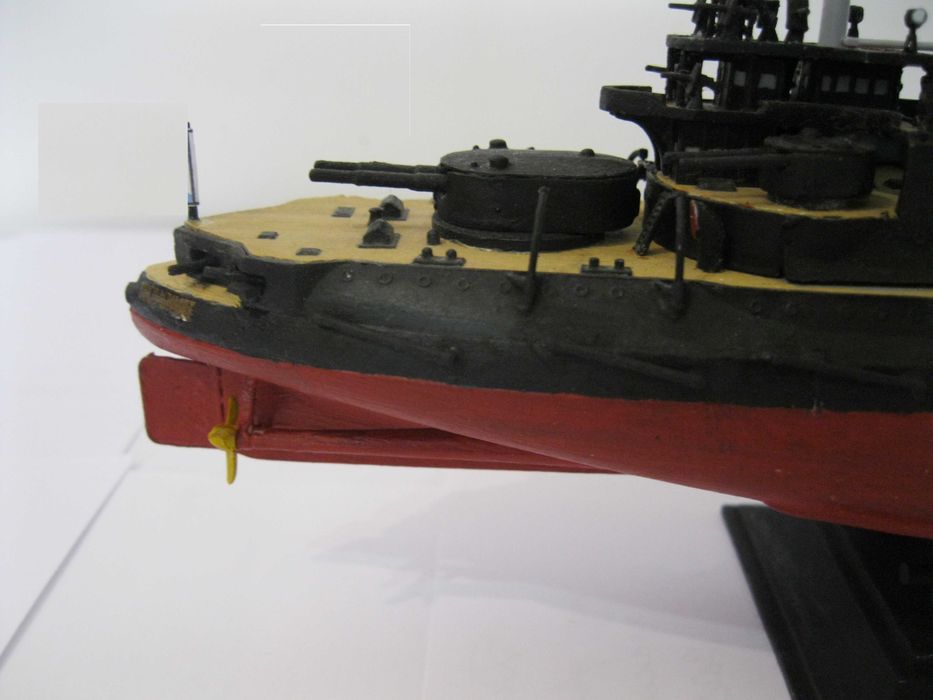 Корабль броненосец "Князь Суворов"