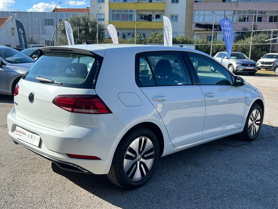 VW e-Golf AC/DC