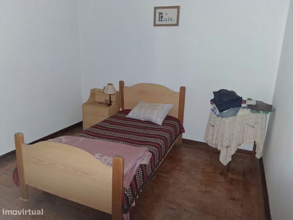 Moradia com Garagem e Terreno | Palheira – Assafarge, Coimbra