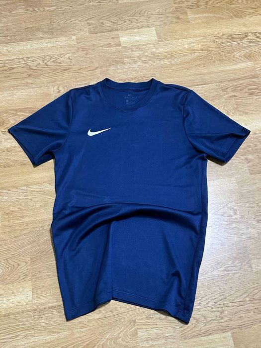 Футболка Nike Dri-Fit