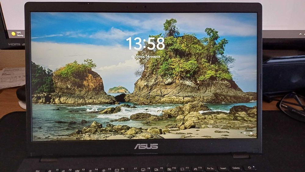 Ноутбук ASUS E410m