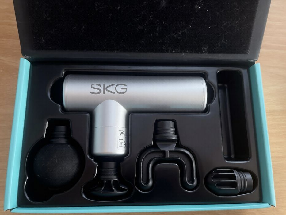 Перкусійний массажер  SKG F3 Lite