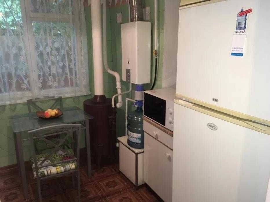 Трехкомнатный дом в Аркадии 6 мест. Газ Солнечная станция Генератор.