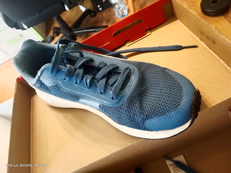 Buty sportowe Puma roz. 38.5