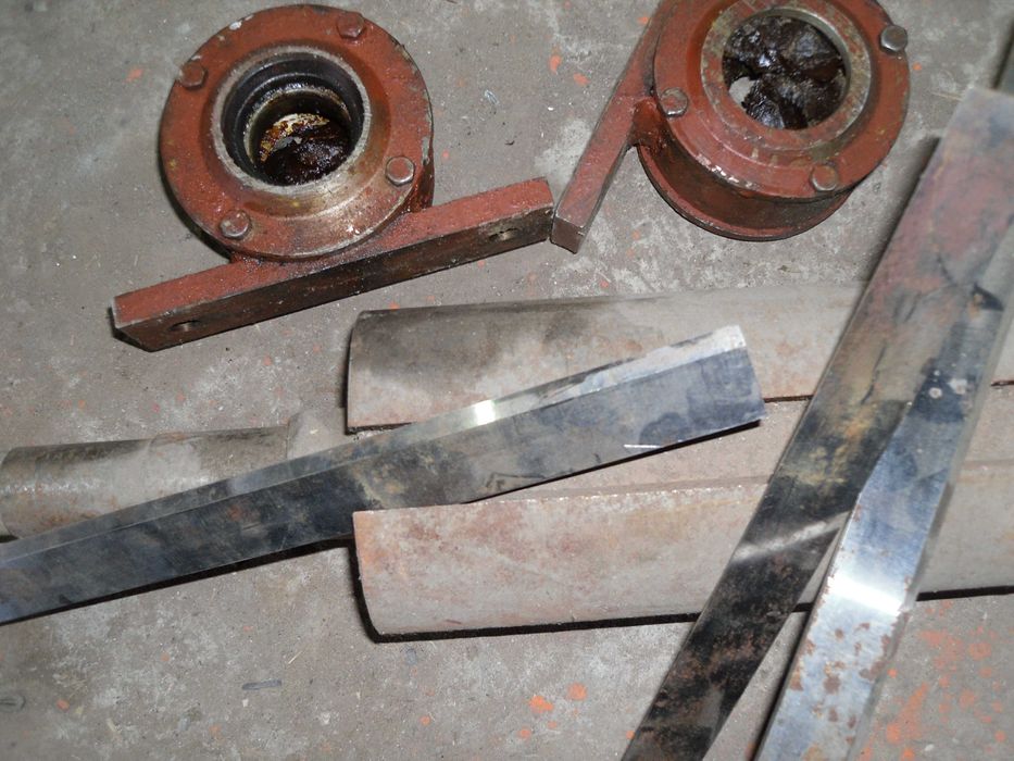 Продаю набір до фуговочного верстату з ножами