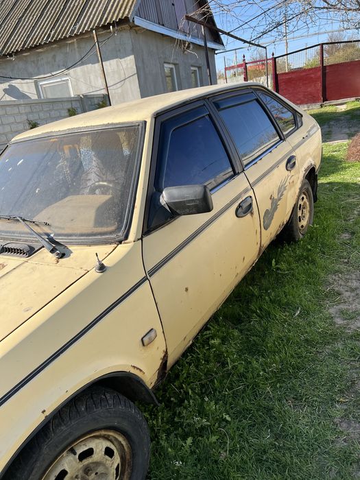 Продам Москвич 2141