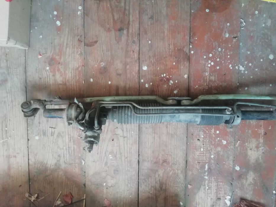 Продам рульову рейку на ланос