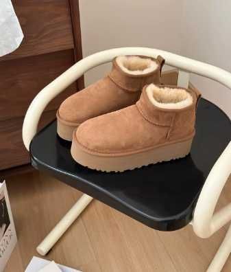 UGG Women Classic Ultra Mini Platform Boot R.38