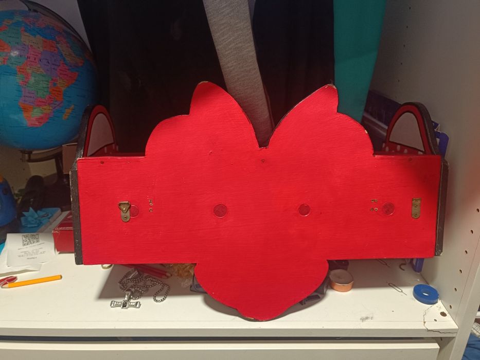 2 cabides da mini e do Mickey