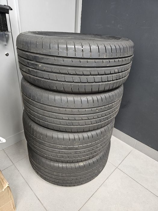 Opony Goodyear Eagle F1  245 55 R17