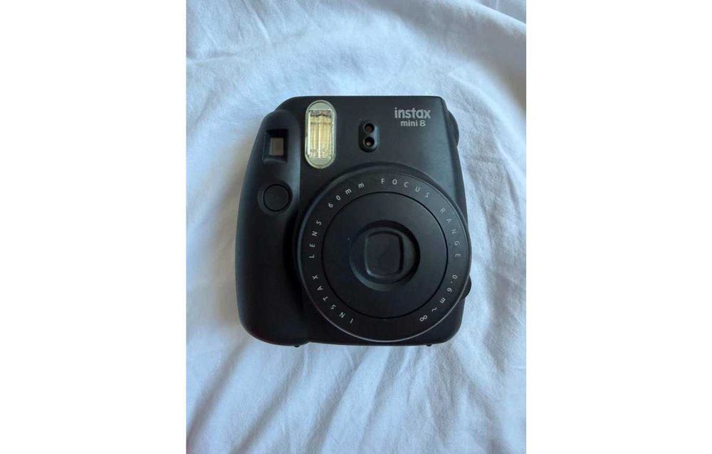 Fujifilm Instax Mini 8 Preta Excelente Estado + 60 Fotos