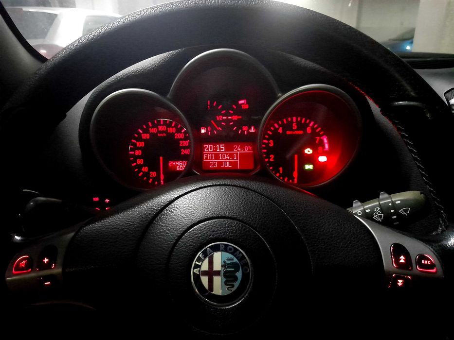 Alfa Romeo 147 em excelente estado