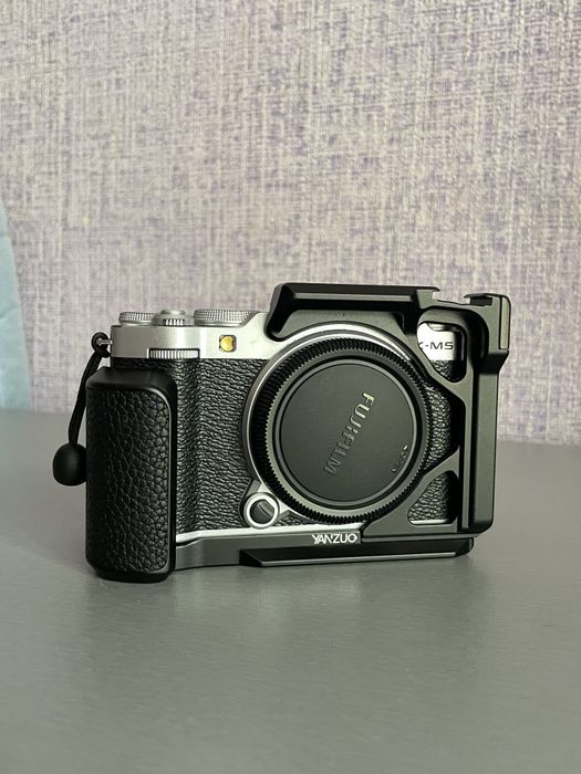 fujifilm xt10 - купити фототехніку, відеотехніку - Ціна на OLX.ua