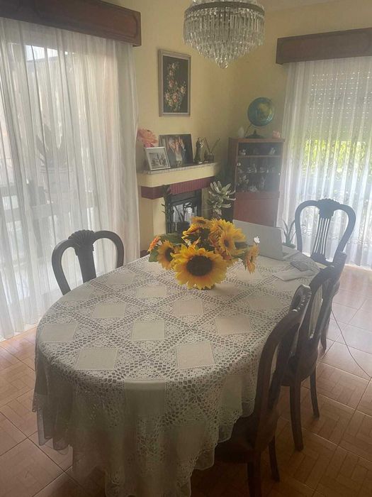 Quarto com Casa de Banho Privada e Despesas Incluídas – Autocarro Direto para o Polo da Asprela