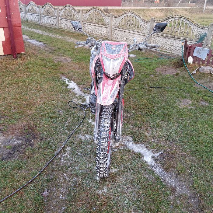 Spark в гарному стані на двигуні zongshen 172