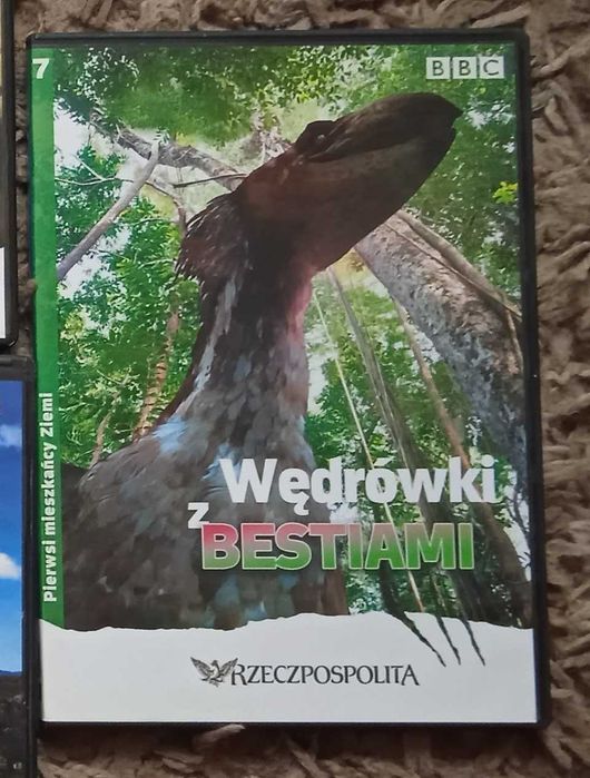 Dinozaury - Wędrówki z bestiami DVD cykl Pierwsi mieszkańcy ziemi