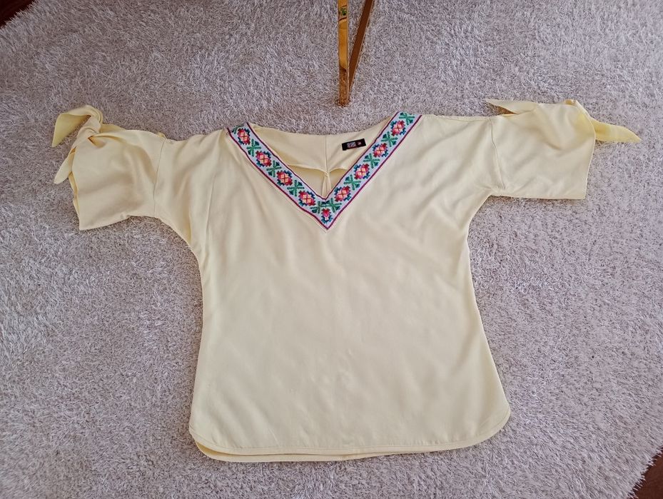 Bluzka z rękawem 3/4 z motywem boho