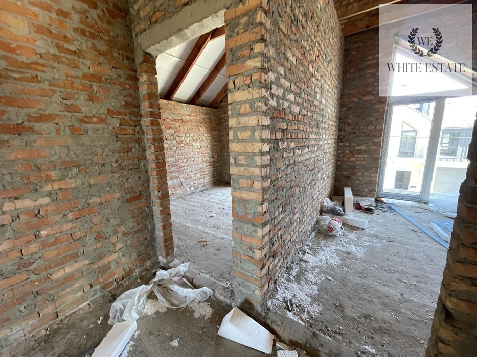 Продаж будинка с. Підгородне