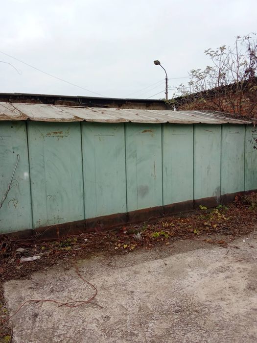 Продам гараж металевий