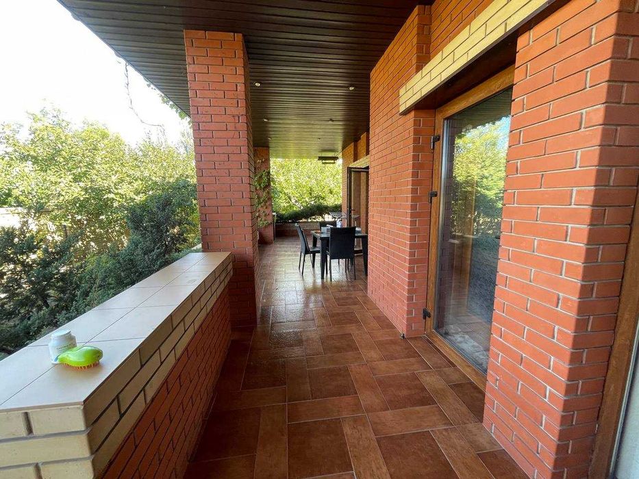 Продаж будинку в Космічному районі