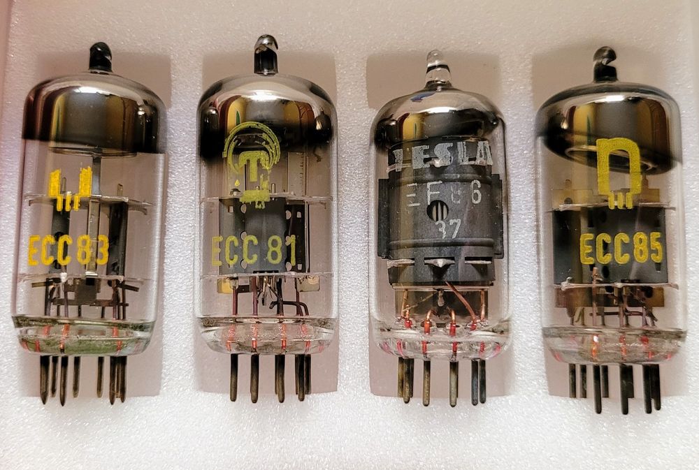 Lampa lampy ECL86 ECC85 ECC81 ECC83 EF86 ECL82 EM84