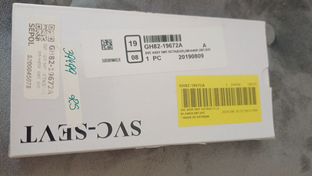 Oryginalny wyświetlacz Samsung Galaxy A40 SM-A405F z ramką – nowy