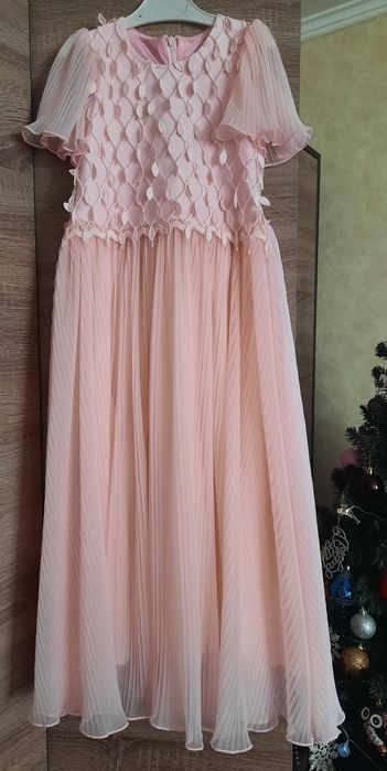 Сукня для дівчинки