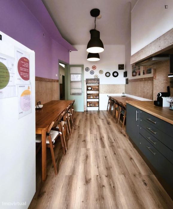 Quarto - localizado em Picoas Lisbon