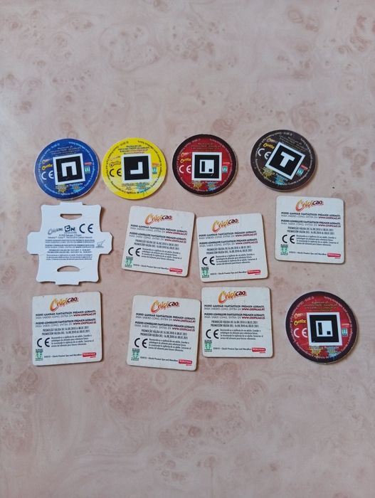 Tazos Gormiti com autocolante